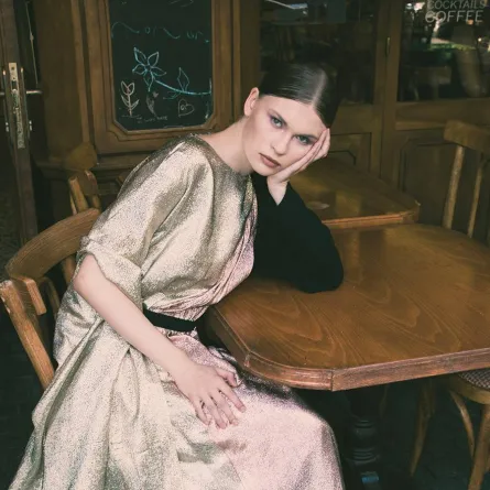 جلسة تصوير خاصة بـ سيدتي..أزياء فاخرة بنغمات مرحة Cheerful Style