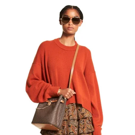 موديلات كنزات كشمير