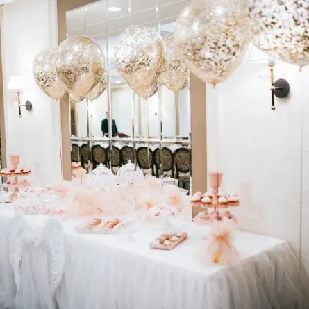 تزيين طاولة الضيافة