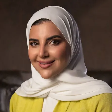 المصممة لولوة الوزان: مجوهرات جدتي أشعلت داخلي شغف الابتكار