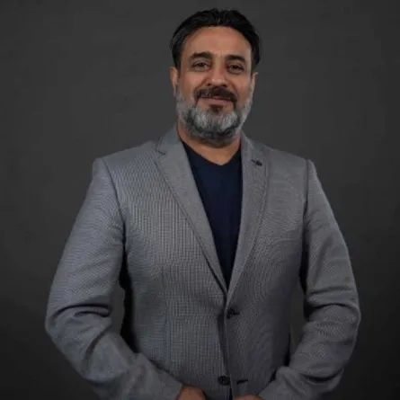 خالد أمين - صورة من صفحته الرسمية على انستغرام