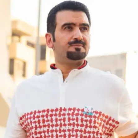 أحمد ايراج الصورة من حسابه على الانستغرام