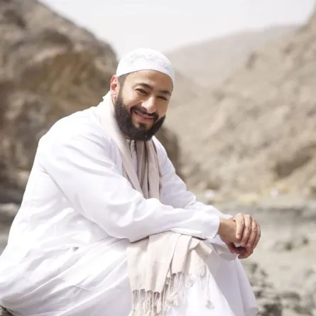 حمادة هلال - الصورة من صفحته الرسمية على الفيس بوك