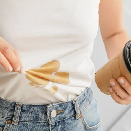 بقع القهوة على الملابس