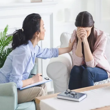 الفرق بين العلاج السلوكي والعلاج المعرفي