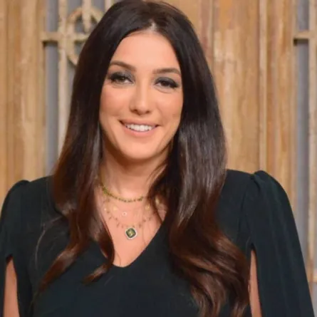 كندة علوش -  صورة من صفحتها الرسمية على انستغرام