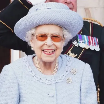 الملكة إليزابيث- الصورة من حساب The Royal Family على إنستغرام