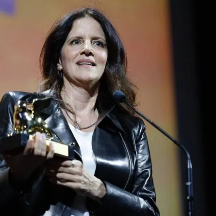 لورا بويتراس- الصورة من حساب La Biennale على إنستغرام