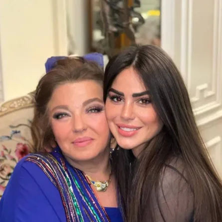 هدى رمزي وابنة شقيقها شهد رمزي - الصورة من حساب شهد على انستغرام