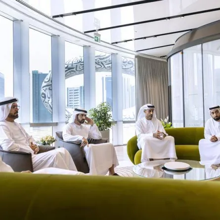 تأسيس "مجلس دبي للبحث والتطوير. الصورة من الموقع الرسمي للشيخ حمدان