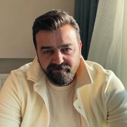 سامر المصري- صورة من صفحته الرسمية على انستغرام