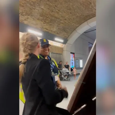 صورة من عزف آنا وغناء مارسيلا