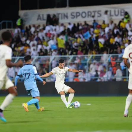 صورة من مباراة النصر والباطن