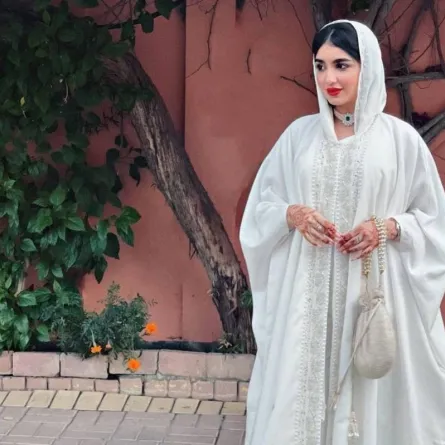 موديلات عبايات خليجية فخمة لليوم الوطني السعودي