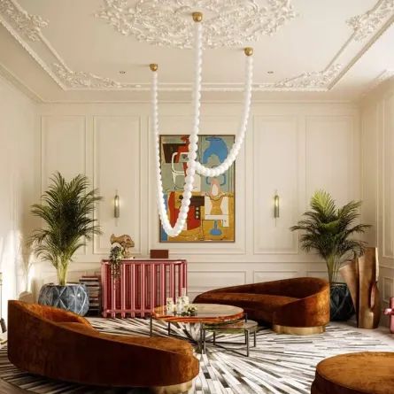 الجدران عبارة عن أعمال فنّية متقنة