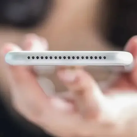 7 طرق لجعل مكبرات الصوت الخاصة بجهاز iPhone أعلى 