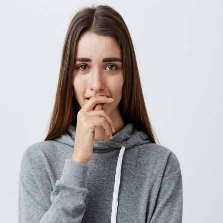 هل الاكتئاب يسبب عدم القدرة على الكلام؟