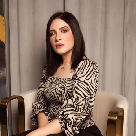 هبة الدري - صورة من صفحتها الرسمية على انستغرام