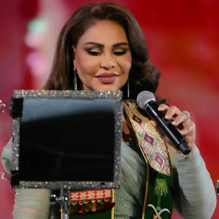 احلام في حفلها في الرياض