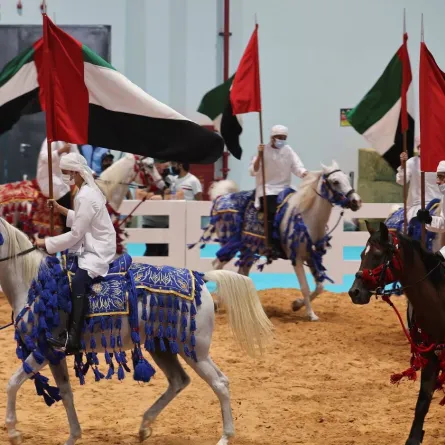 انطلاق فعاليات المعرض الدولي للصيد والفروسية "أبوظبي 2022". الصورة من "وام"