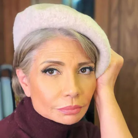 سوسن بدر: بدأت من الصفر وتعلمت الأناقة من رجاء الجداوي