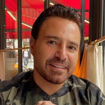 عاصي الحلاني - الصورة من حسابه على انستغرام