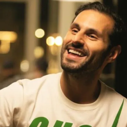 على كاكولي-الصورة من حسابه على الانستغرام