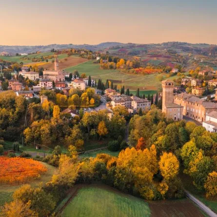 مودينا هي مدينة ايطالية تزخر بالمباني الفخمة والحدائق