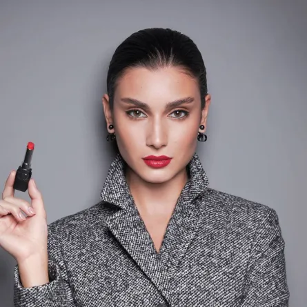 شفاه فاتنة في النهار والمساء ROUGE DIOR FOREVER 