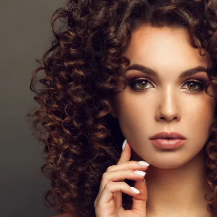 قشور الرمان للعناية بالبشرة