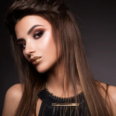 أجمل صيحات مكياج مناسبة لليوم الوطني السعودي 2022