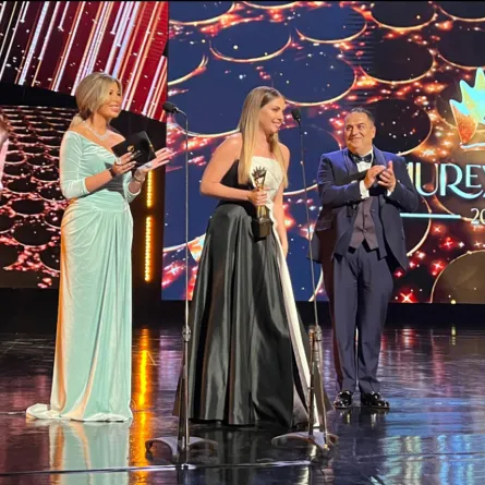 النجمة التركية في حفل موريكس دور - الصورة  من حساب الحدث على انستغرام