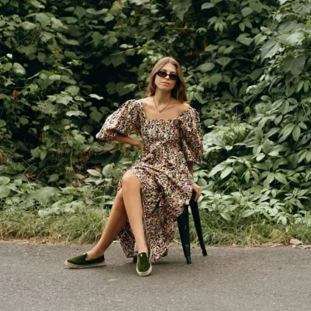 حذاء Vivarini espadrille الذي أصدرته ياسمين إدريس بمناسبة اليوم الوطني