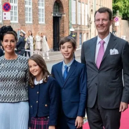 الأمير يواكيم والأميرة ماري وأبناؤه الأربعة- الصورة من حساب Europe Royals على إنستغرام