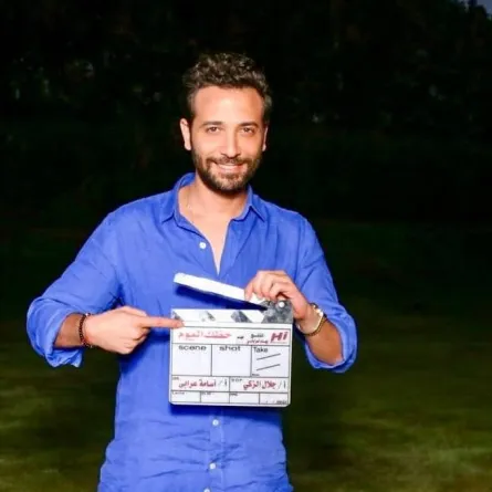 كريم قاسم من كواليس فيلم "حظك اليوم" - صورة من صفحته عبر حسابه على فيسبوك