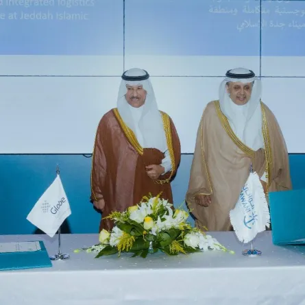 موانئ توقع عقداً لإنشاء منطقة لوجستية متكاملة في ميناء جدة الإسلامي