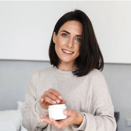 Titanium Dioxide ثاني أكسيد التيتانيوم للبشرة الفوائد وأفضل المنتجات