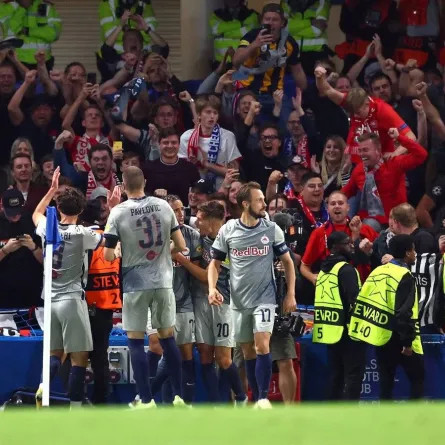 صورة من مباراة ريد بول سالزبورج ودينامو زغرب