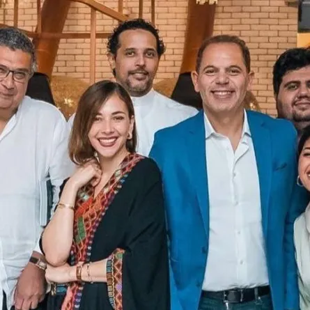 فاطمة البنوي برفقة أبطال فيلم "فضل ونعمة" - صورة من حسابها على انستغرام