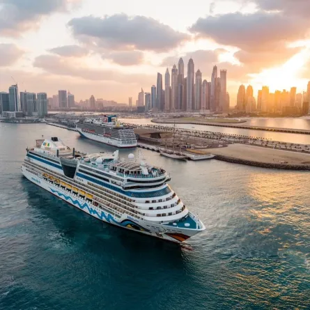 انطلاق الرحلات البحرية في دبي. الصورة من مكتب دبي الإعلامي