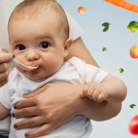 صورة لإطعام المولود