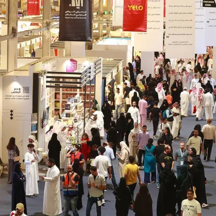 معرض الرياض الدولي للكتاب 2022 يستقطب أكثر من مليون زائر رسميا