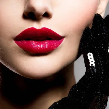 أحمر شفاه لربيع 2023