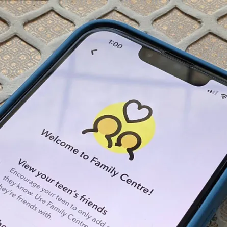 Snapchat يجلب أدوات الرقابة الأبوية من خلال أداة داخل التطبيق "Family Center"
