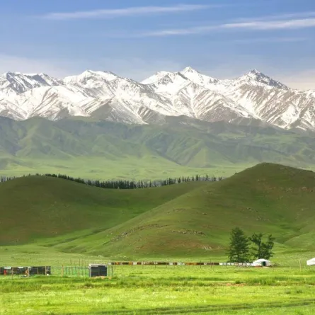متعة السياحة في قزغيزستان