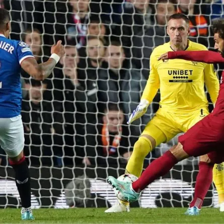 صورة للحظة تسجيل هدف محمد صلاح