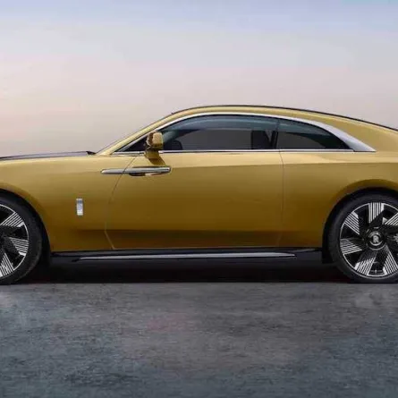 سبيكتر السيارة سوبر كوبيه كهربائية فائقة الفخامة