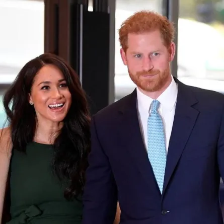  Britain's Prince Harry, Duke of Sussex, and his wife Meghan, Duchess of Sussex attend the annual WellChild Awards in London on October 15, 2019.  TOBY MELVILLE / POOL / AFP
