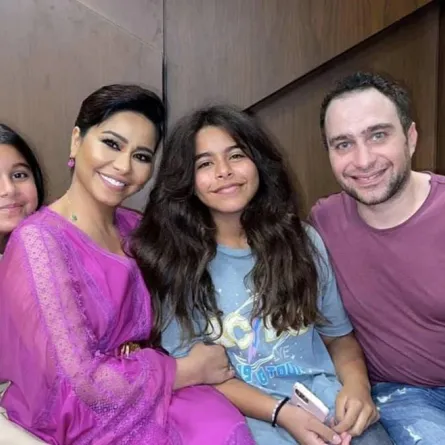 حسام حبيب مع شيرين وابنتيها - الصورة من أرشيف المحرر