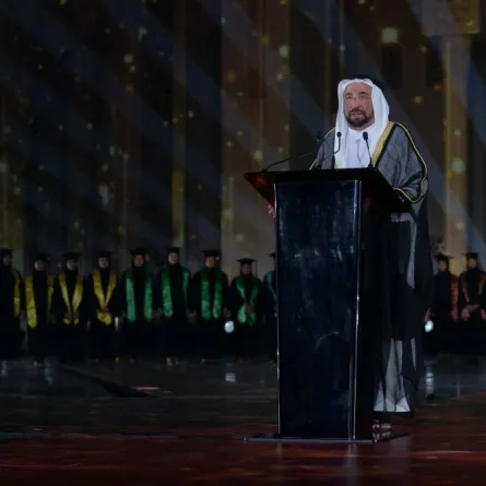 حاكم الشارقة يلقي كلمته خلال الاحتفال. الصورة من "وام"